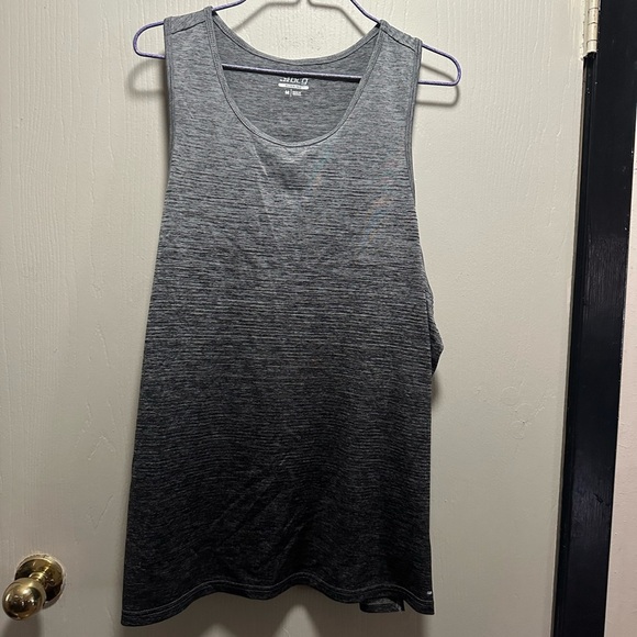 BCG Men's Gray to Black Gradient Athletic Tank Top - Size Medium - Racerback - Picture 4 of 16